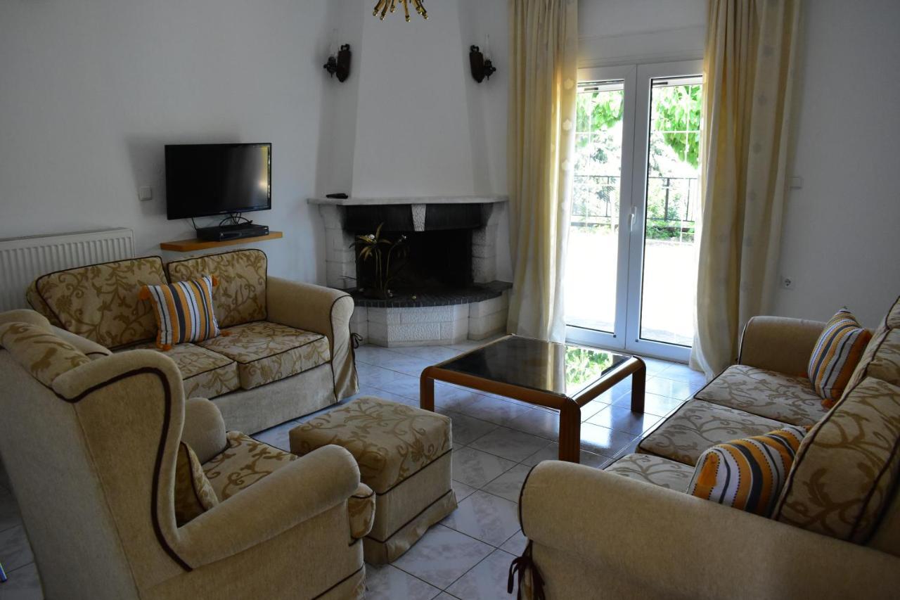 White Clam Vintage House With Sea View & Garden Villa Makrygialos Exterior photo